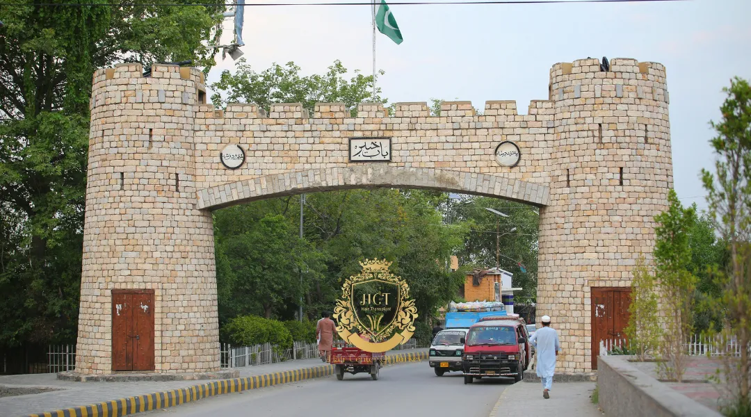 Haartransplantatieklinieken in Pakistan – De beste haartransplantatiechirurgen, kosten en procedures uitgelegd