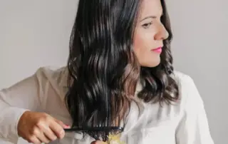 Cómo peinar el cabello ondulado 8 How to Style Wavy Hair