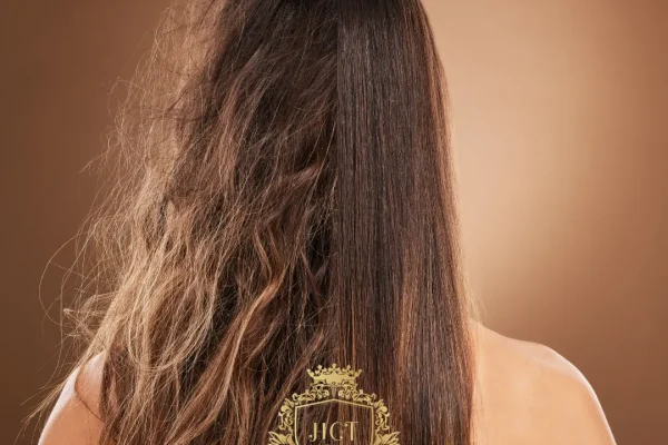 How To Prevent Hair Frizz: 15 Tips For Smooth Hair