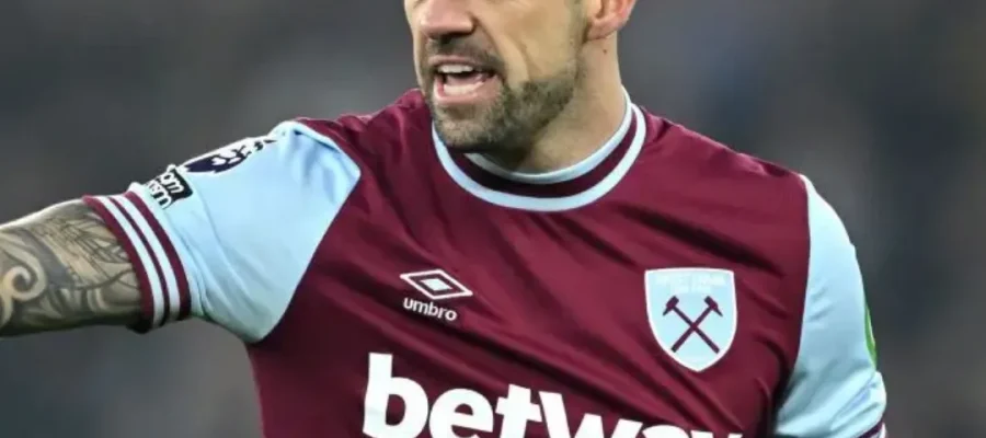 Heeft Danny Ings een haartransplantatie ondergaan? 1 Did Danny Ings Have a Hair Transplant F