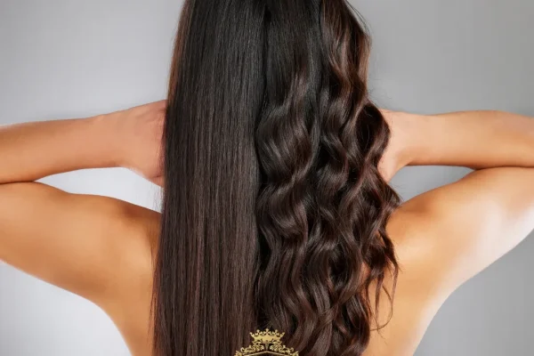 Kann man die Haarstruktur durch eine Haartransplantation verändern?