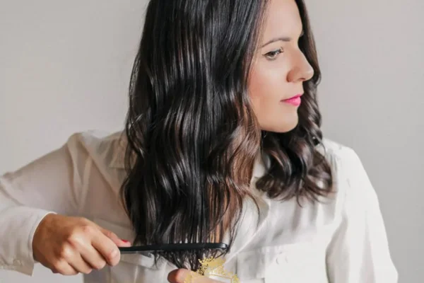 How to Style Wavy Hair
