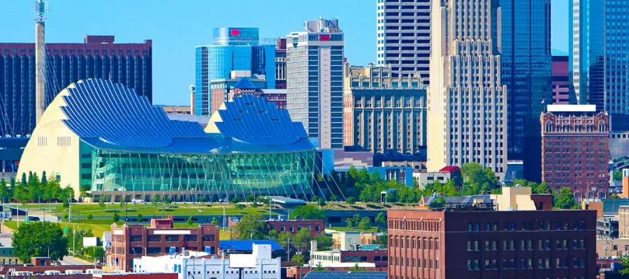 What Are the Best Hair Transplant Clinics in Kansas City F