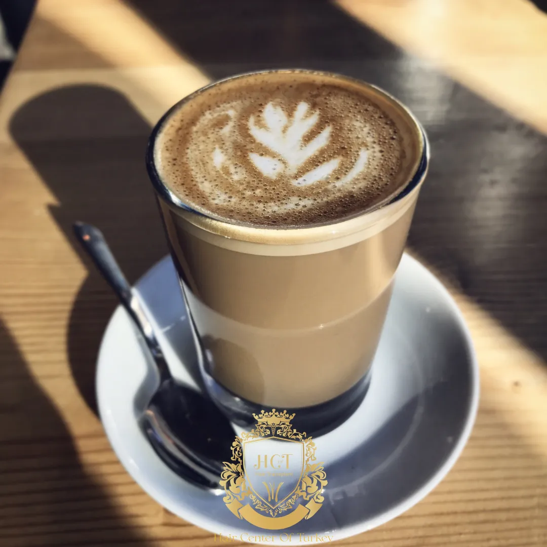 Quand peut-on boire du café après une greffe de cheveux ? 1 Quand peut-on boire du café après une greffe de cheveux ?